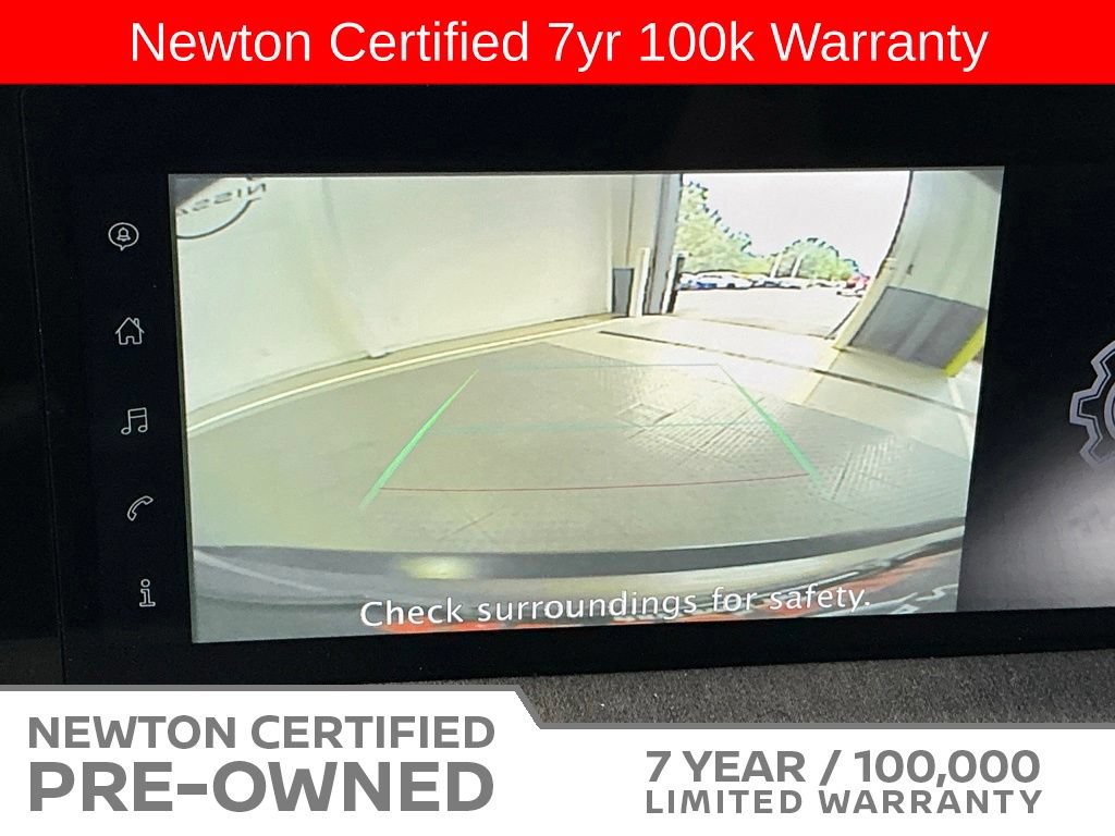 Used 2025 Nissan Kicks SV FWD image 9