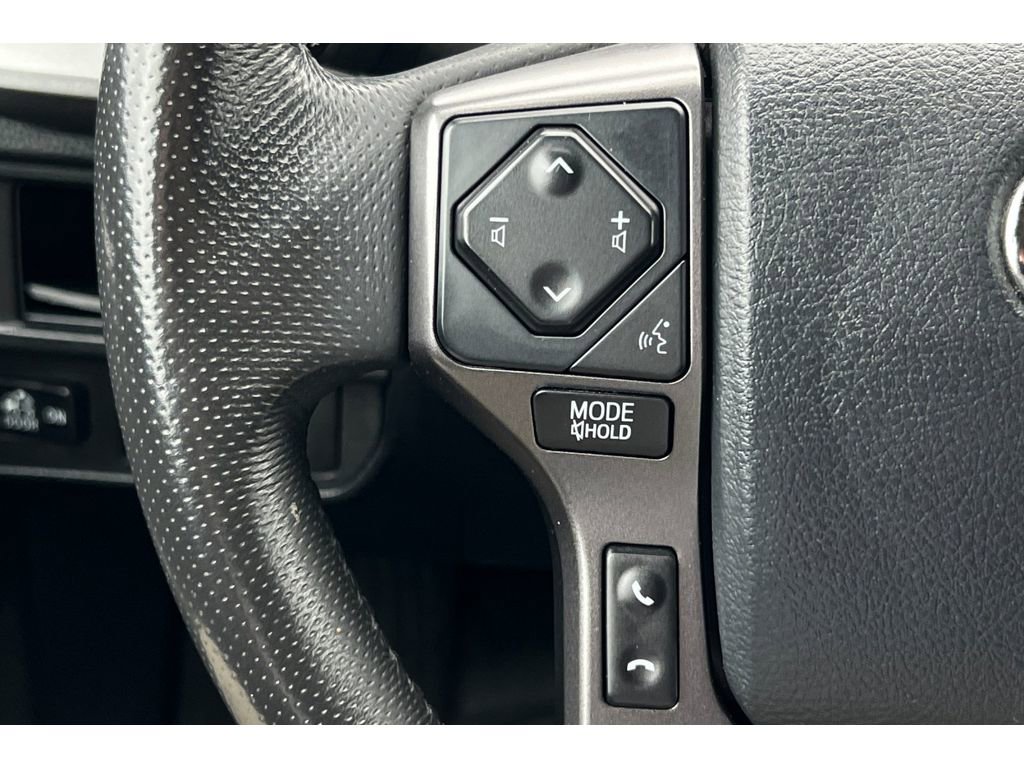 Used 2019 Toyota Tacoma TRD Sport w/ Technology Package image 26