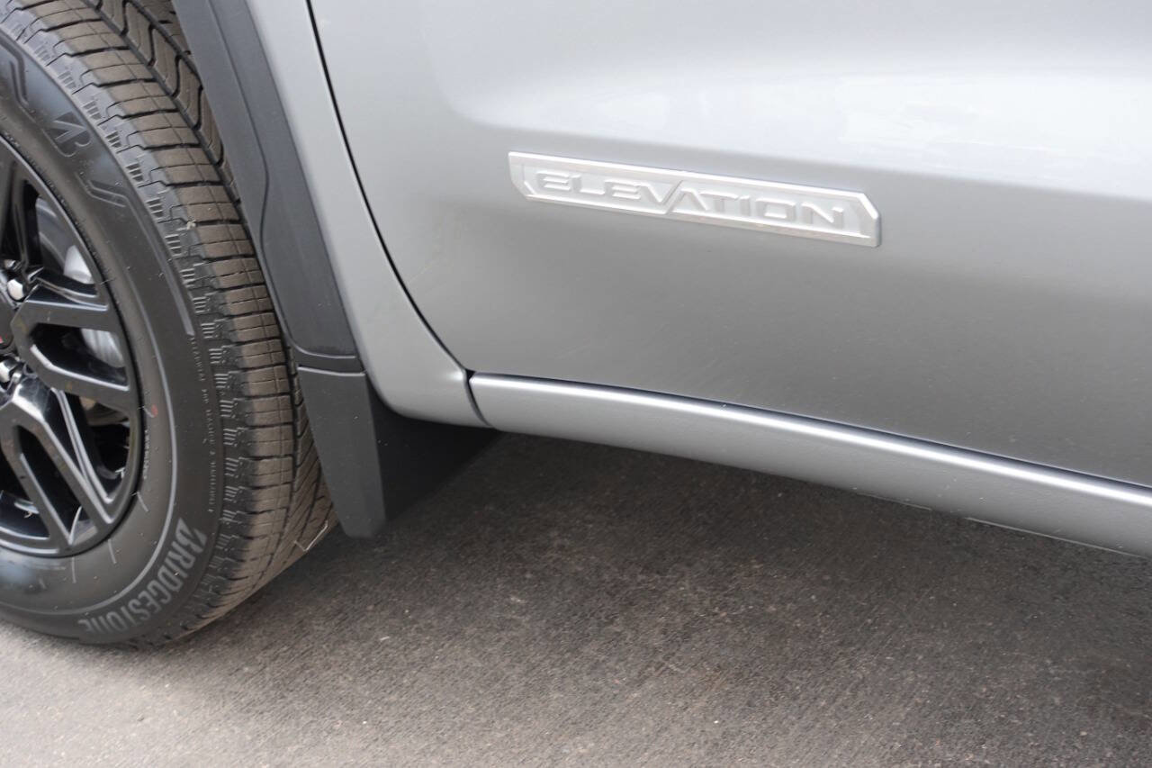 Used 2024 GMC Sierra 1500 Elevation AWD/4WD image 13