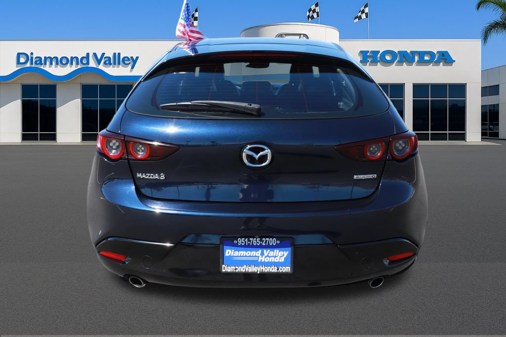 Used 2020 MAZDA MAZDA3 Hatchback FWD image 5