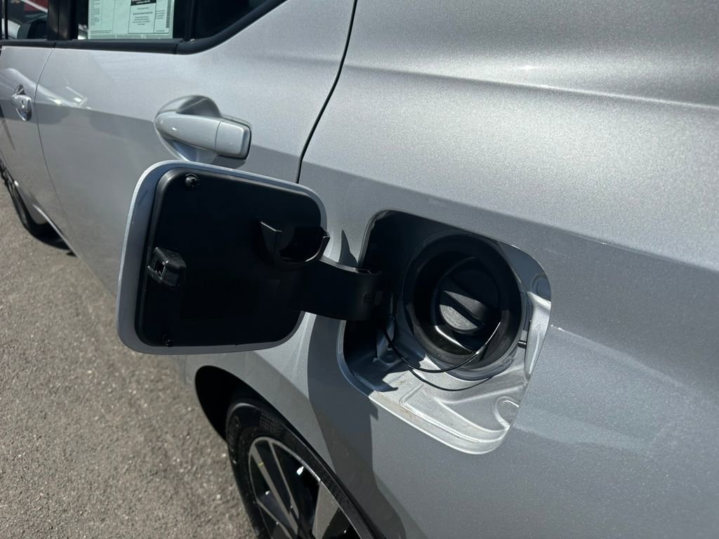 New 2025 Nissan Versa SV w/ Trunk Package image 29
