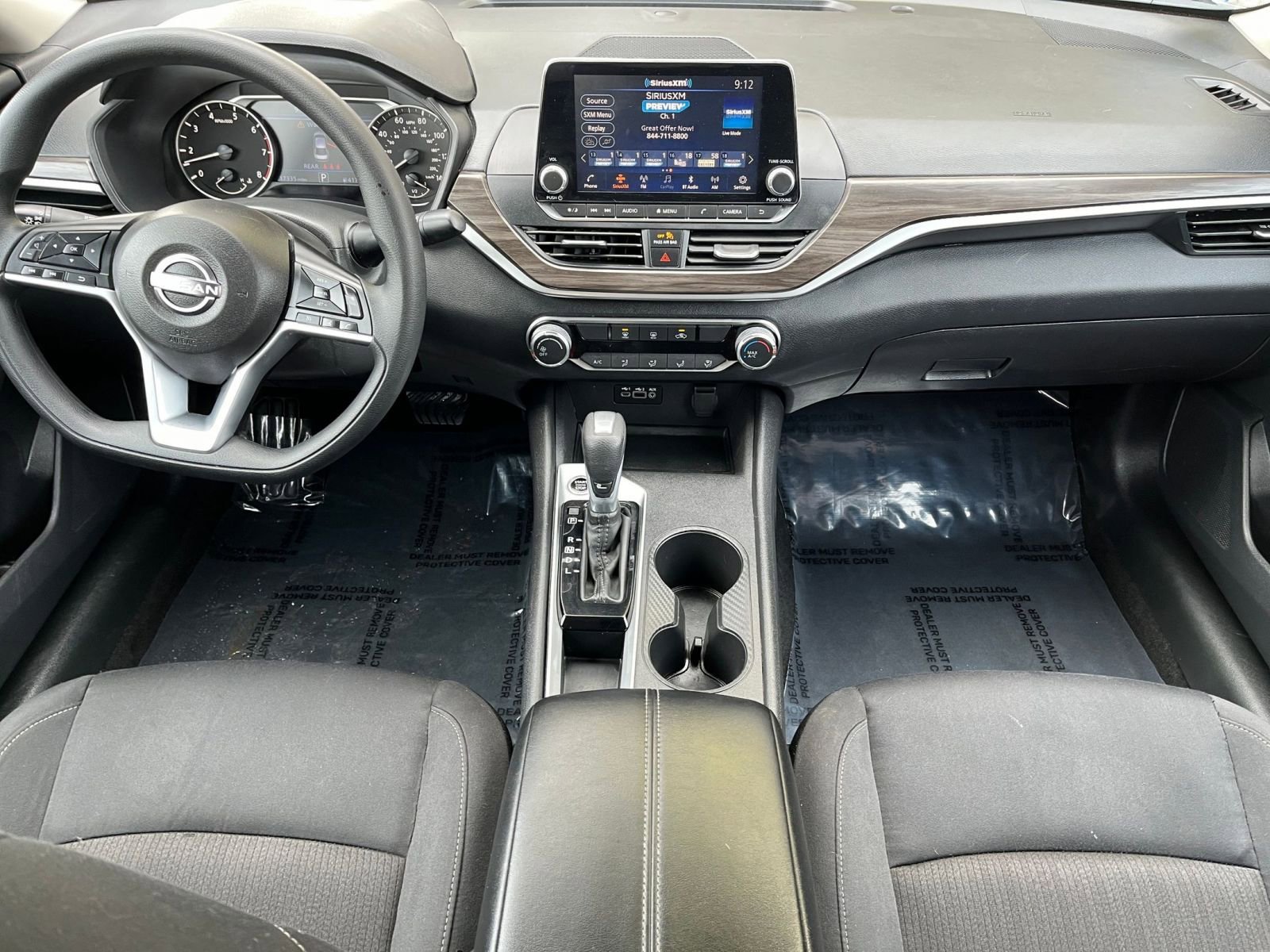 Used 2025 Nissan Altima 2.5 SV image 29