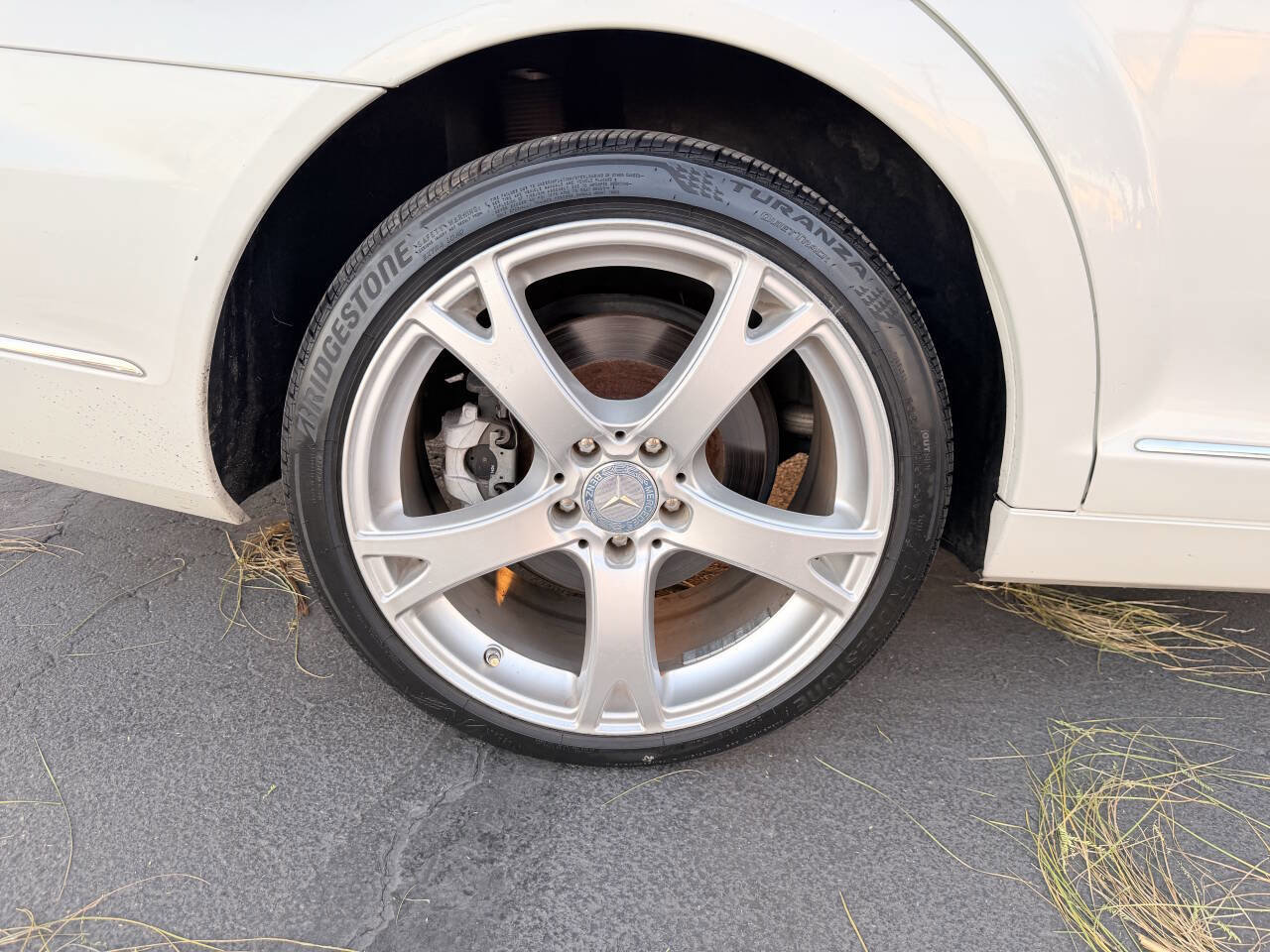 Used 2013 Mercedes-Benz S 550 4MATIC image 26