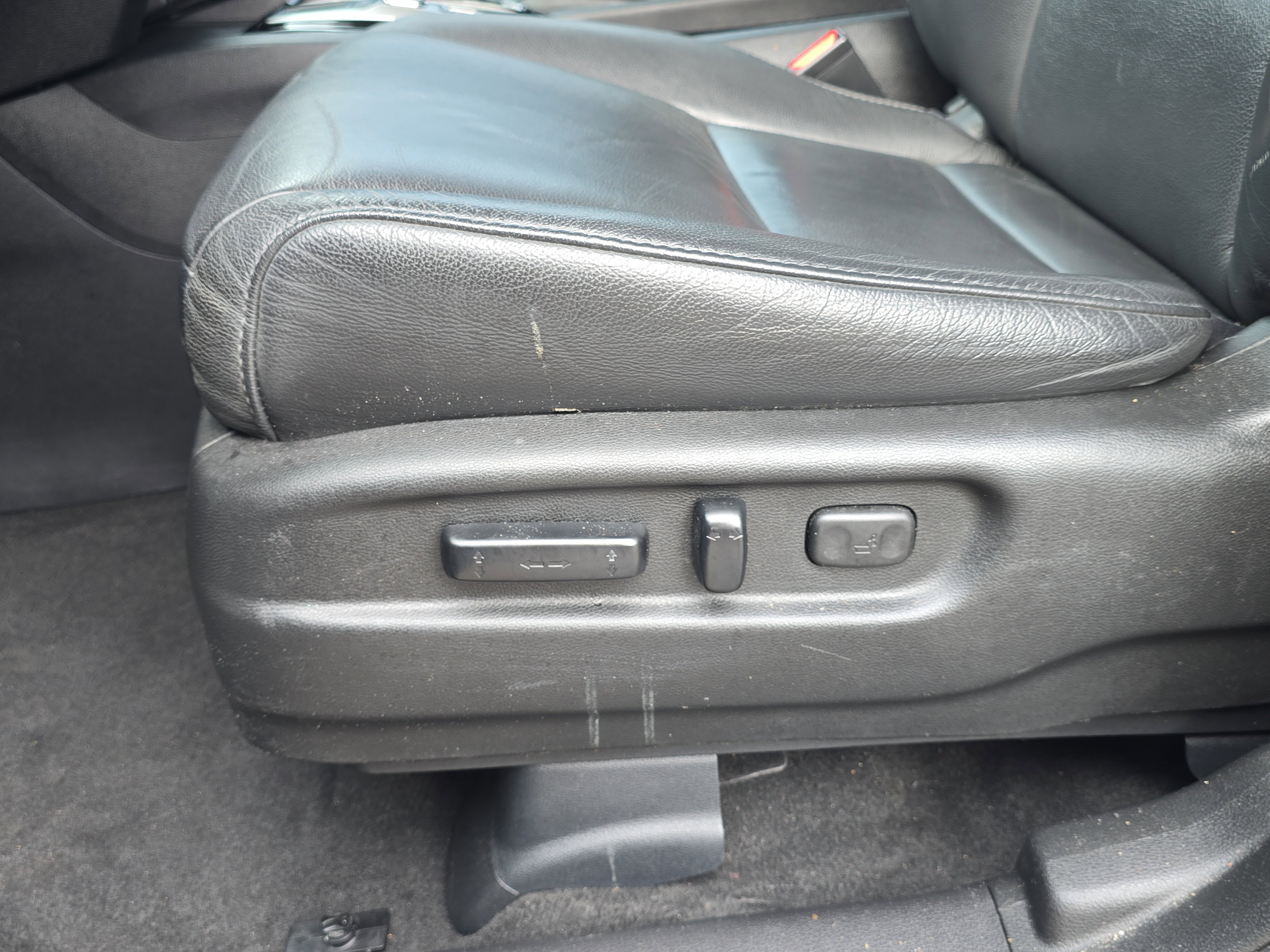 Used 2019 Honda Pilot Touring image 25