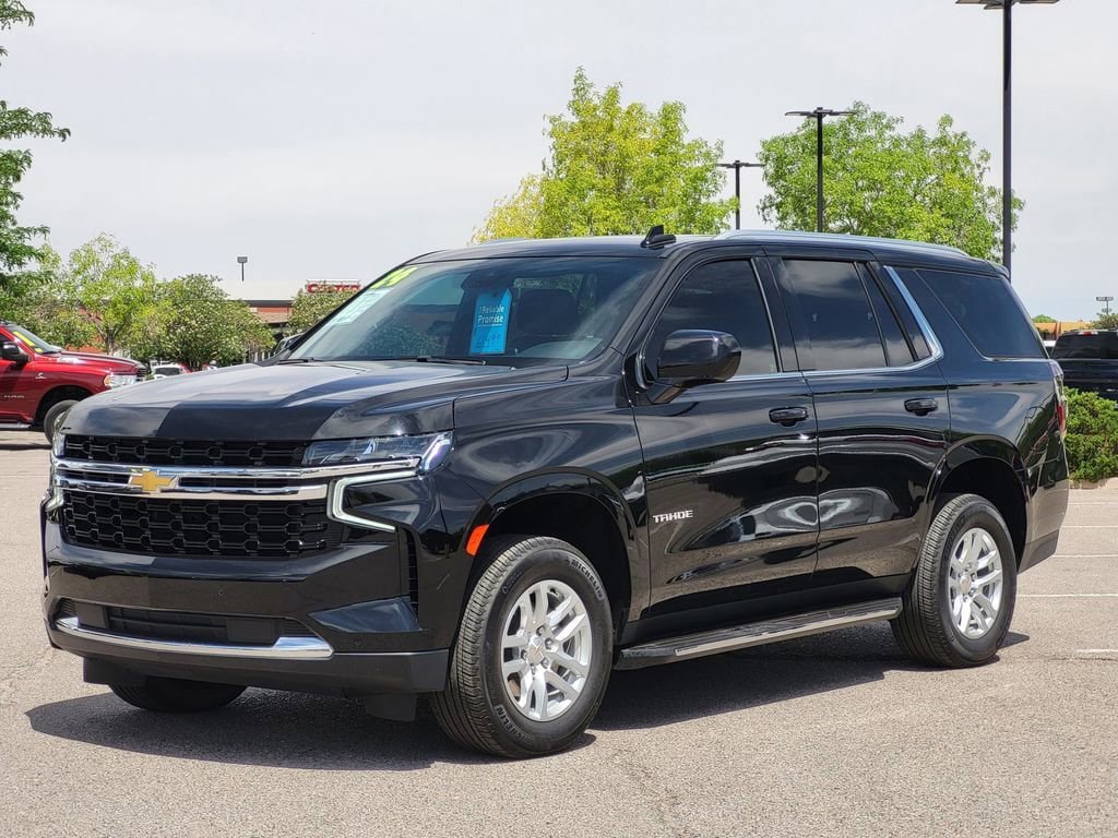 Certified 2024 Chevrolet Tahoe LS w/ Driver Alert Package AWD/4WD image 2