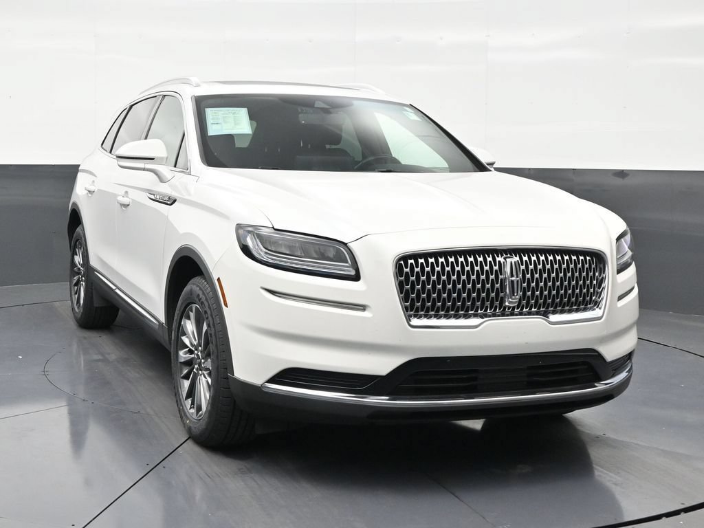Used 2023 Lincoln Nautilus Reserve FWD image 7