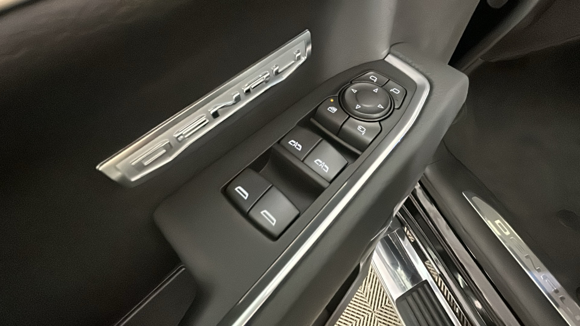 New 2026 GMC Sierra 1500 Denali w/ Technology Package AWD/4WD image 13