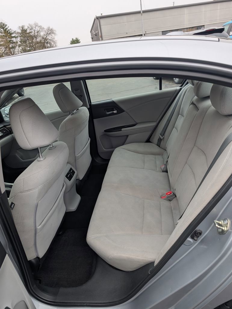 Used 2016 Honda Accord EX image 15