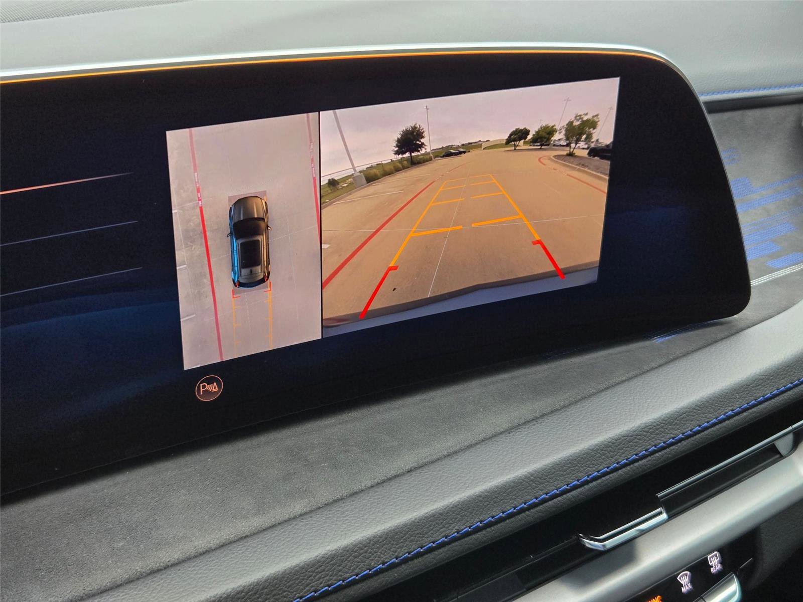 Used 2025 Cadillac XT4 Sport w/ Cold Weather Package FWD image 20