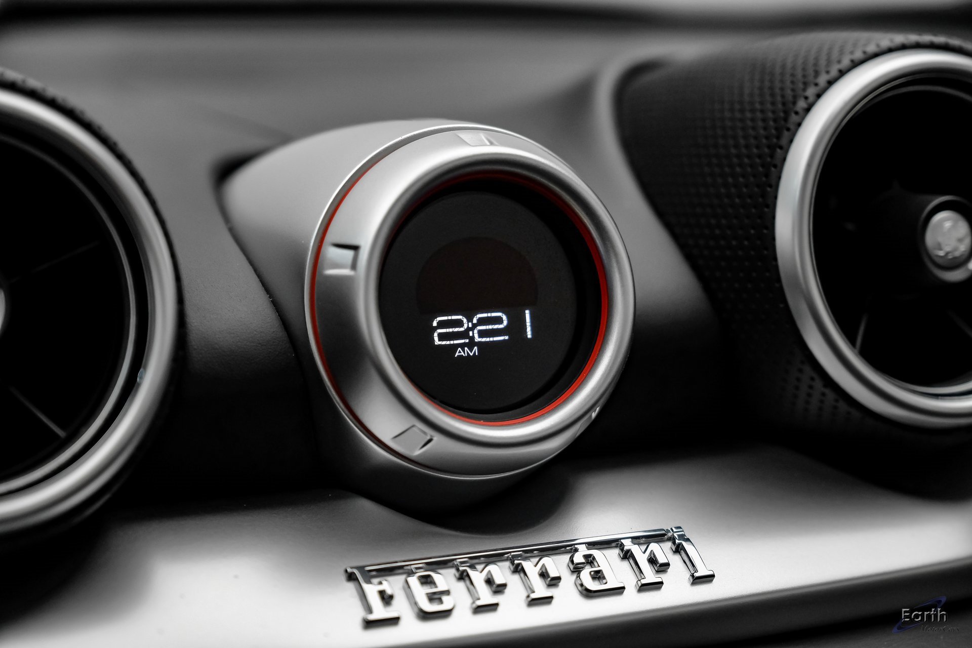 Used 2016 Ferrari California T image 66