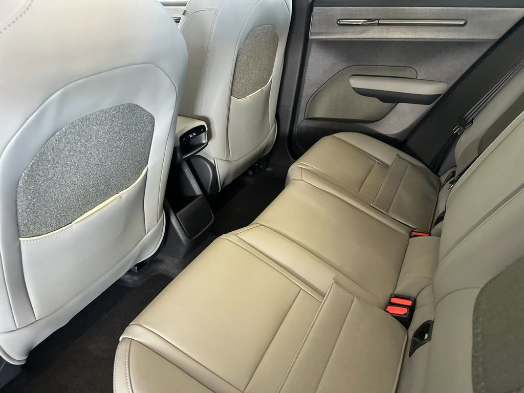 New 2026 Volvo EX30 Ultra w/ Climate Package AWD/4WD image 11