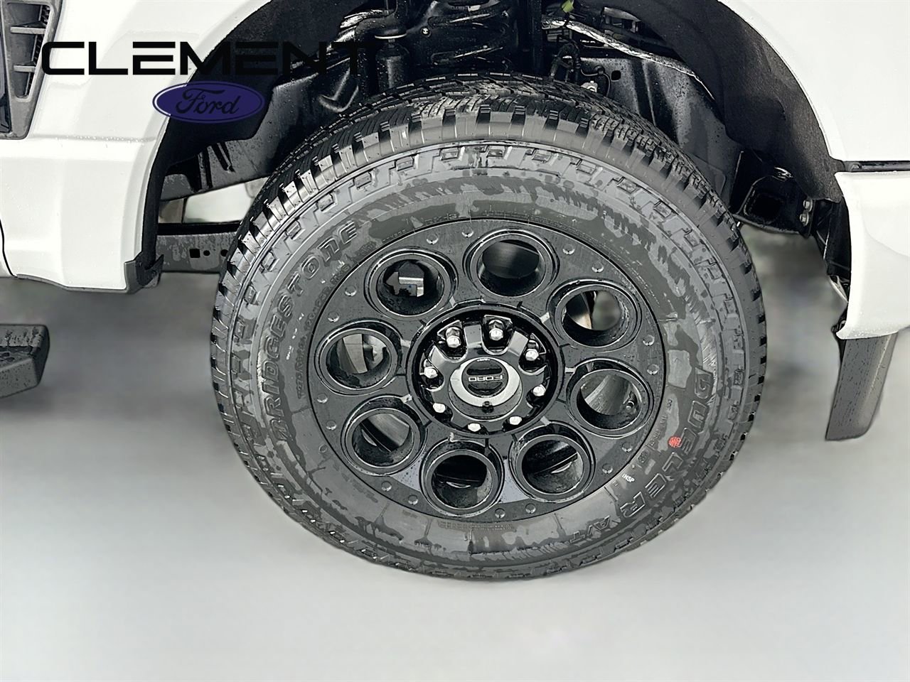 New 2026 Ford F350 Lariat w/ Black Appearance Package image 35