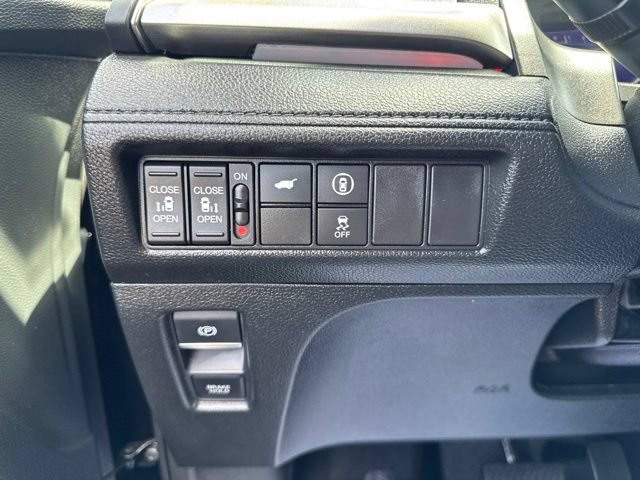 Used 2023 Honda Odyssey Sport image 23