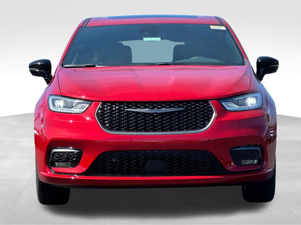 New 2026 Chrysler Pacifica Select FWD image 2