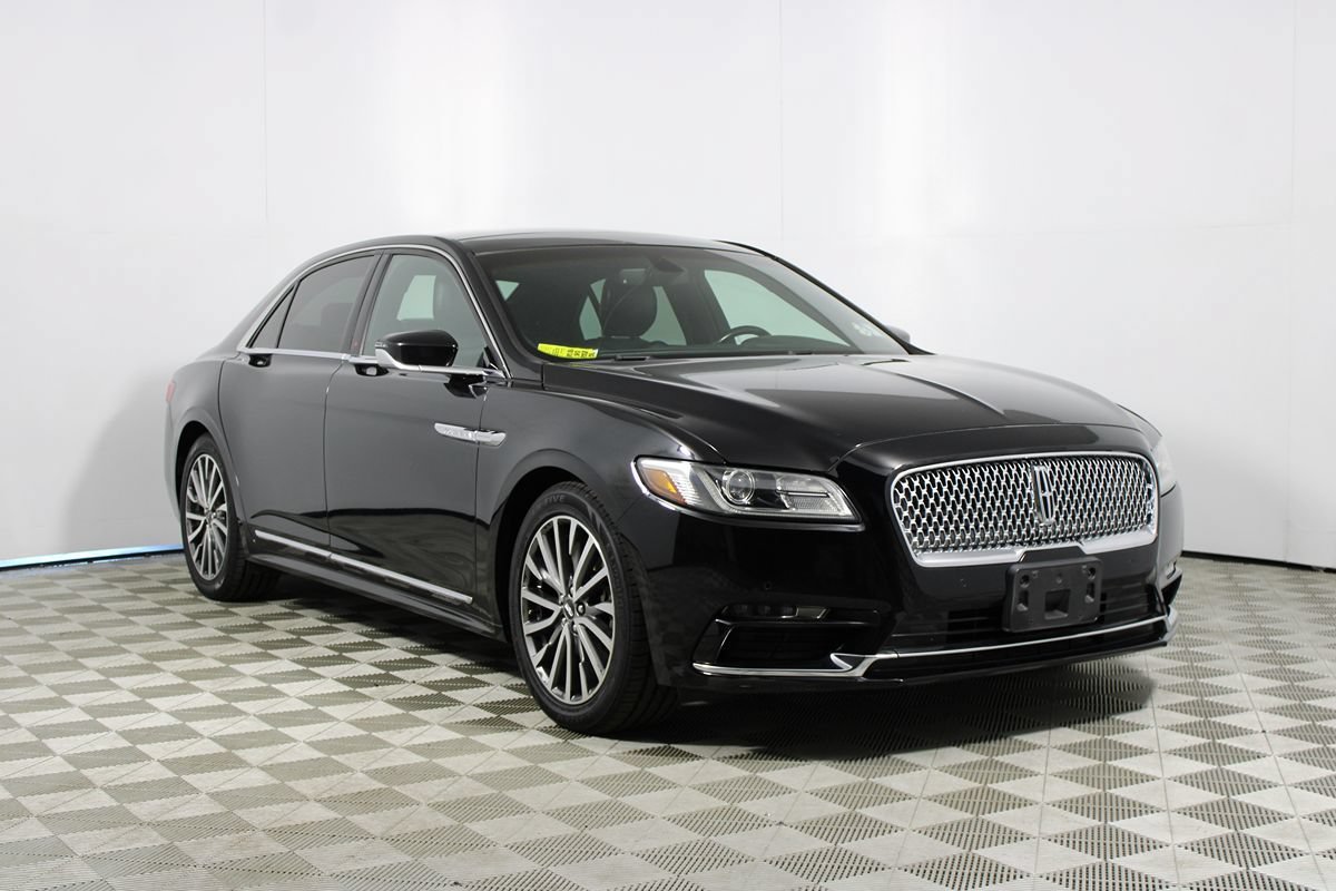Used 2017 Lincoln Continental Select FWD image 41