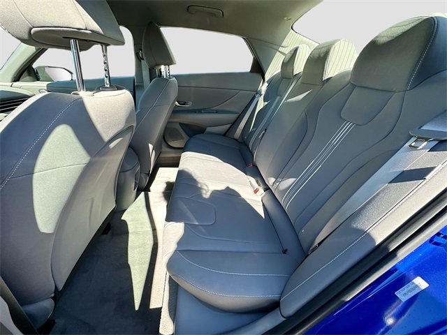 Used 2025 Hyundai Elantra Sport image 22