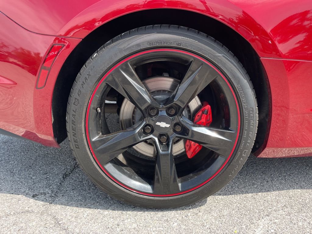 Used 2021 Chevrolet Camaro SS RWD image 39