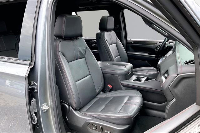 Used 2022 Chevrolet Tahoe RST w/ Luxury Package RWD image 21