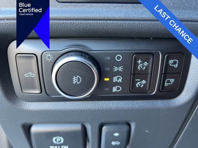 Used 2025 Ford F150 Lariat w/ Equipment Group 502A High AWD/4WD image 16