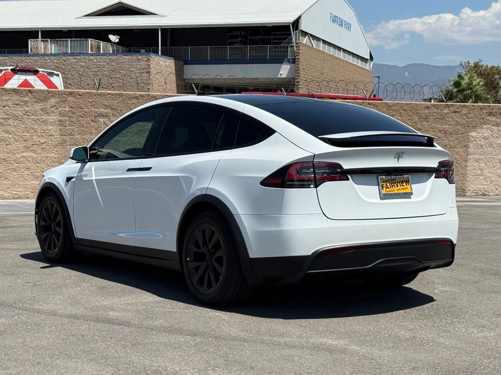 Used 2023 Tesla Model X AWD/4WD image 4