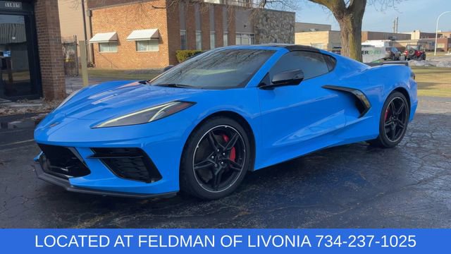 Used 2023 Chevrolet Corvette Stingray Coupe w/ Z51 Performance Package image 4