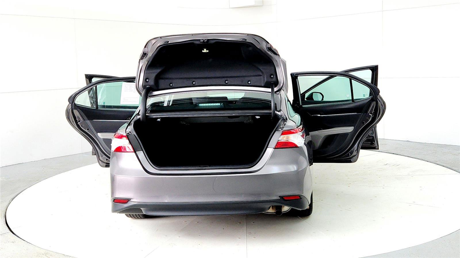 Certified 2020 Toyota Camry LE w/ Carpet Mat Package image 11