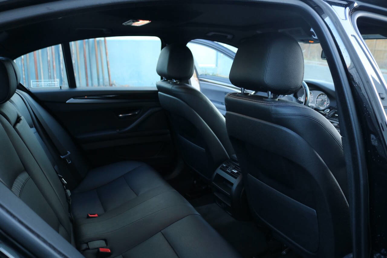 Used 2014 BMW 528i Sedan image 21