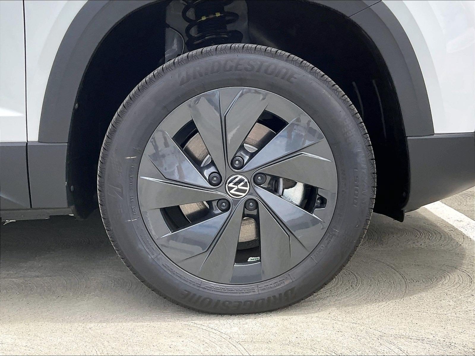 New 2026 Volkswagen Taos S FWD image 10