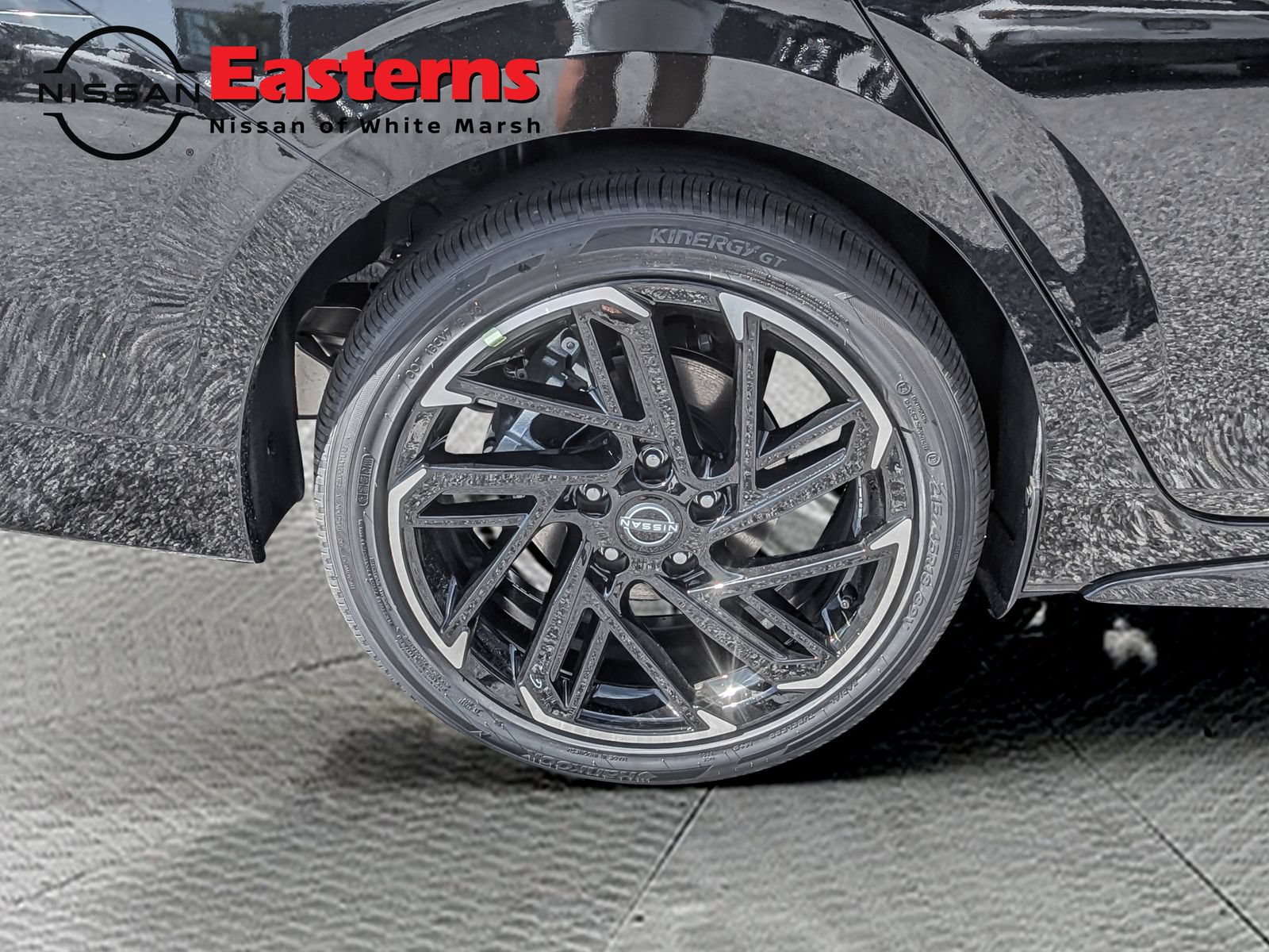 New 2026 Nissan Sentra SR w/ SR Premium Package FWD image 25