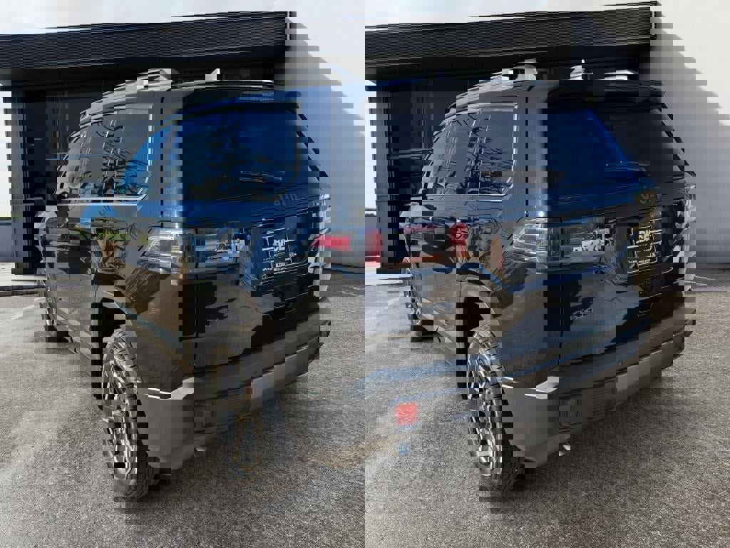 New 2026 Jeep Cherokee Laredo image 5