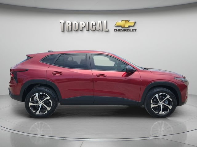 Used 2025 Chevrolet Trax RS w/ Driver Confidence Package FWD image 6