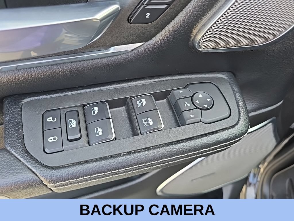 Used 2025 RAM 1500 Laramie w/ Night Edition AWD/4WD image 9