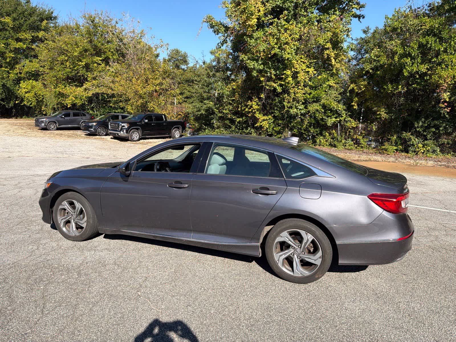 Used 2018 Honda Accord EX-L image 8