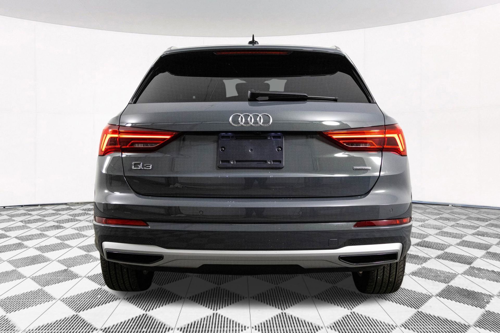 Used 2022 Audi Q3 2.0T Premium Plus image 13