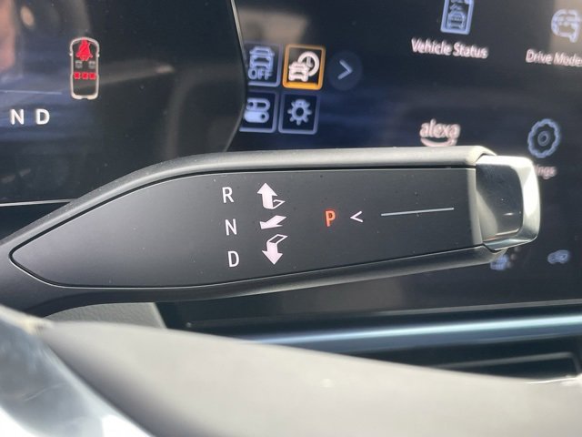 New 2025 Chevrolet Equinox EV LT image 25