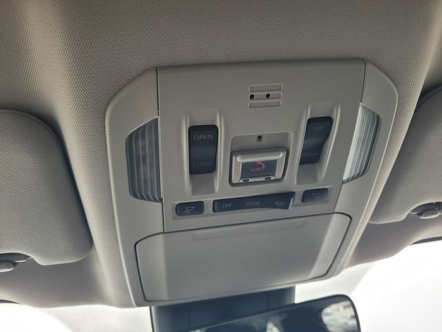 Used 2021 Toyota Highlander XLE image 22