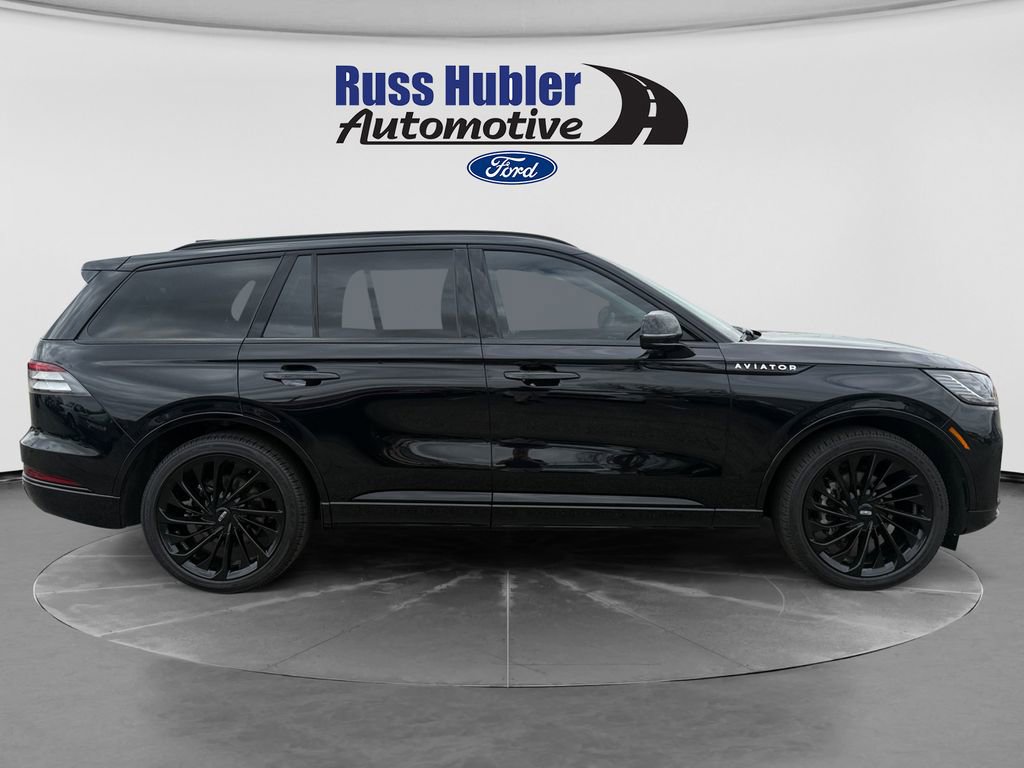 Used 2025 Lincoln Aviator Reserve w/ Equipment Group 201A AWD/4WD image 8