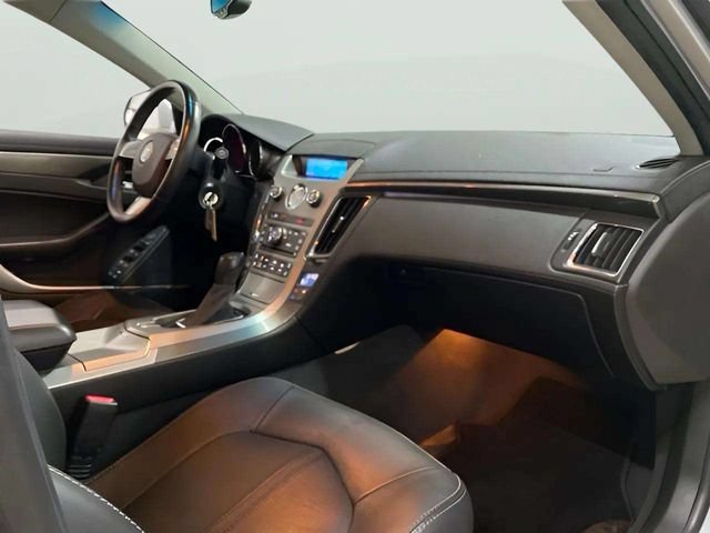 Used 2013 Cadillac CTS Luxury RWD image 65