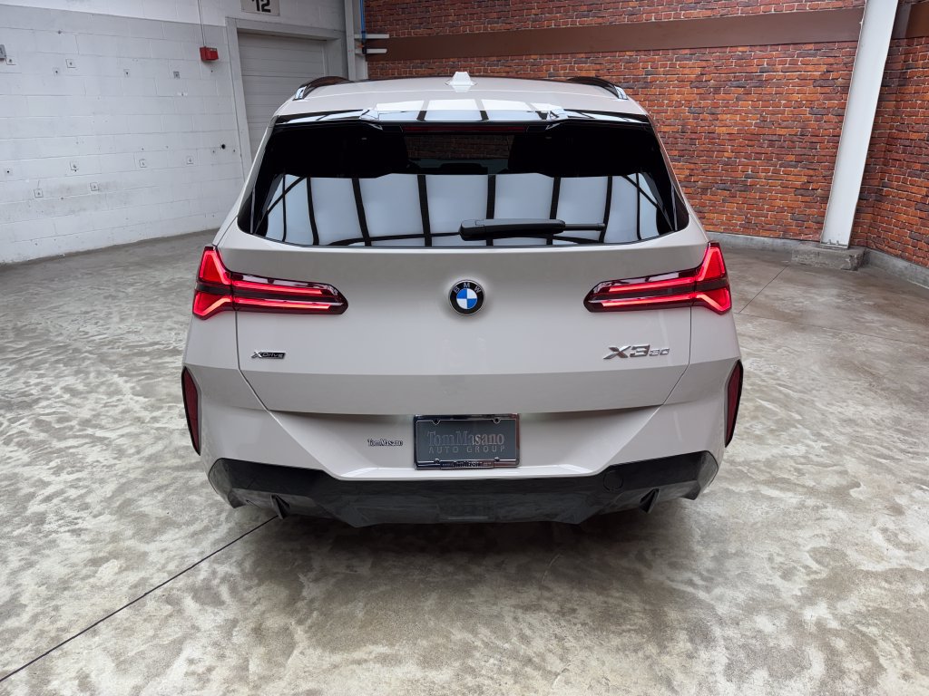 Used 2026 BMW X3 xDrive30i w/ Premium Package AWD/4WD image 4