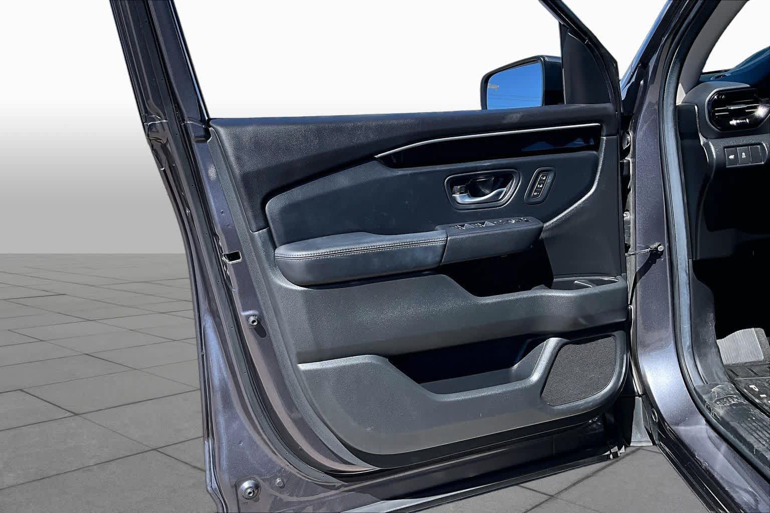 Used 2025 Honda Pilot Touring image 22