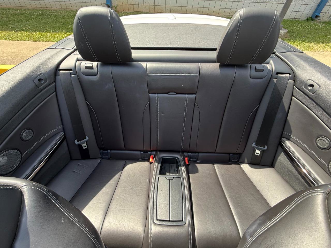 Used 2017 BMW M4 Convertible RWD image 19