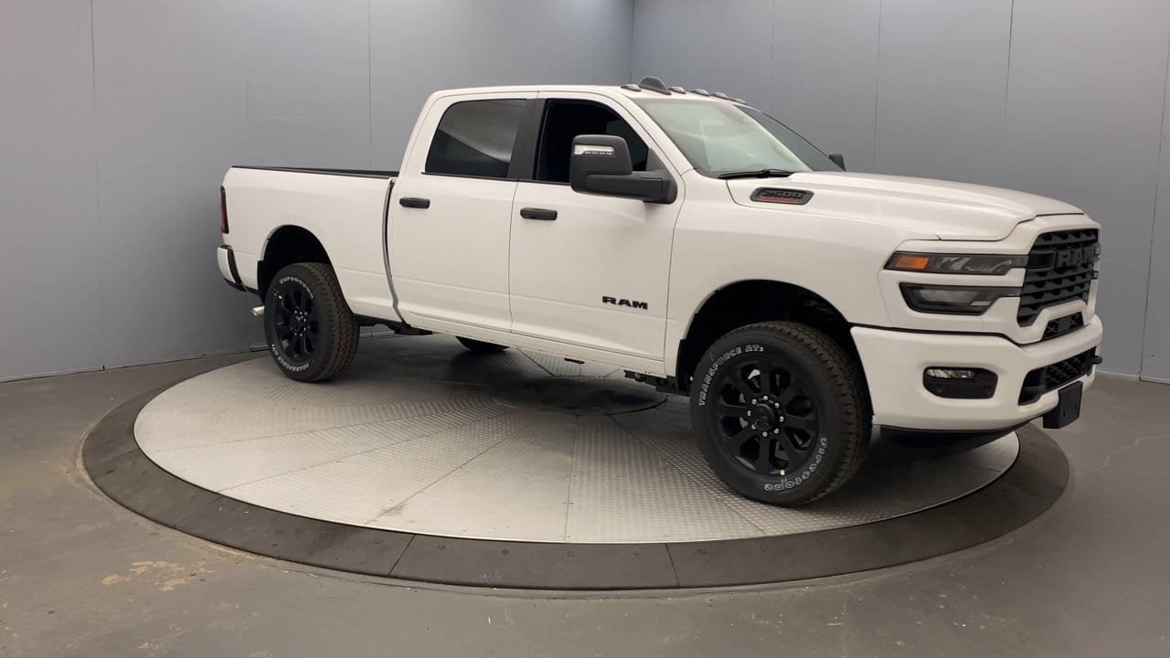 New 2026 RAM 2500 Big Horn AWD/4WD image 7