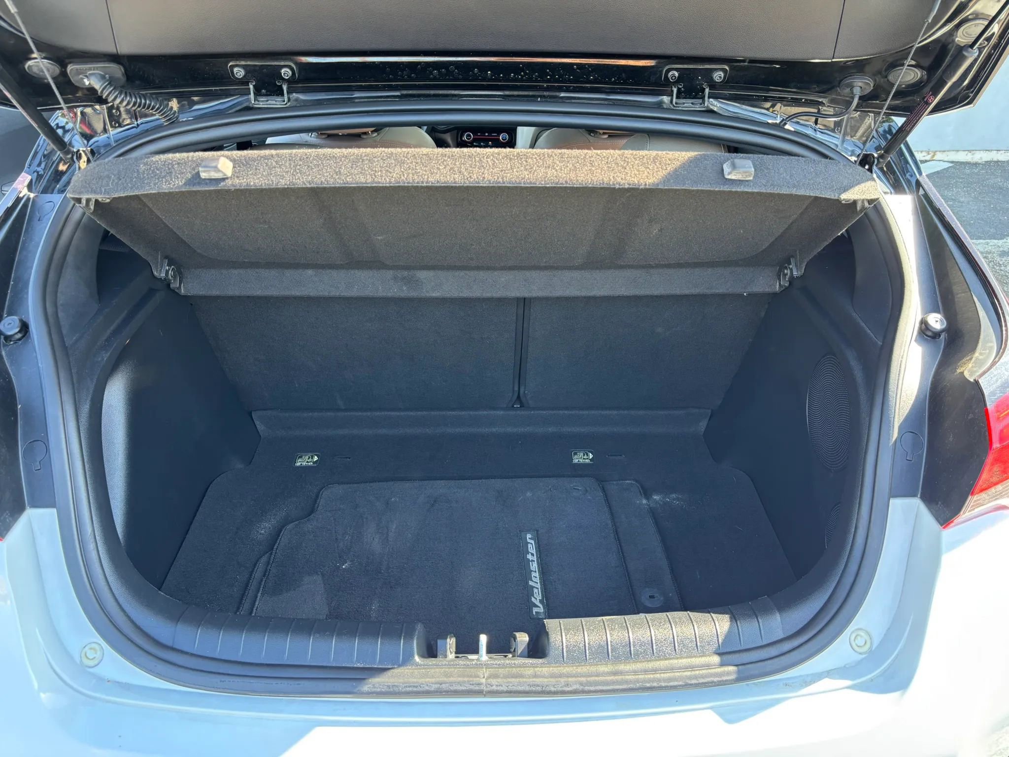 Used 2019 Hyundai Veloster Turbo Ultimate image 50