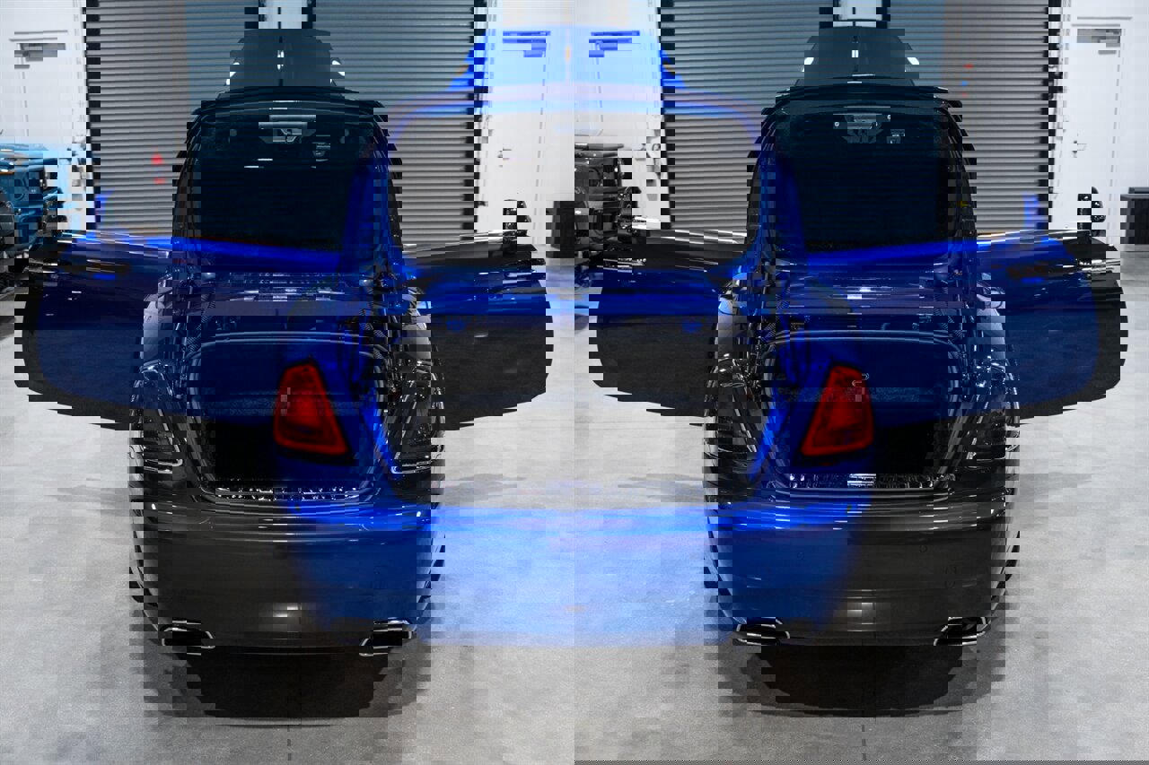 Used 2016 Rolls-Royce Dawn image 43