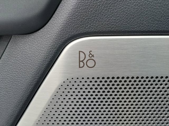 Used 2023 Ford F150 Lariat w/ Equipment Group 502A High image 18