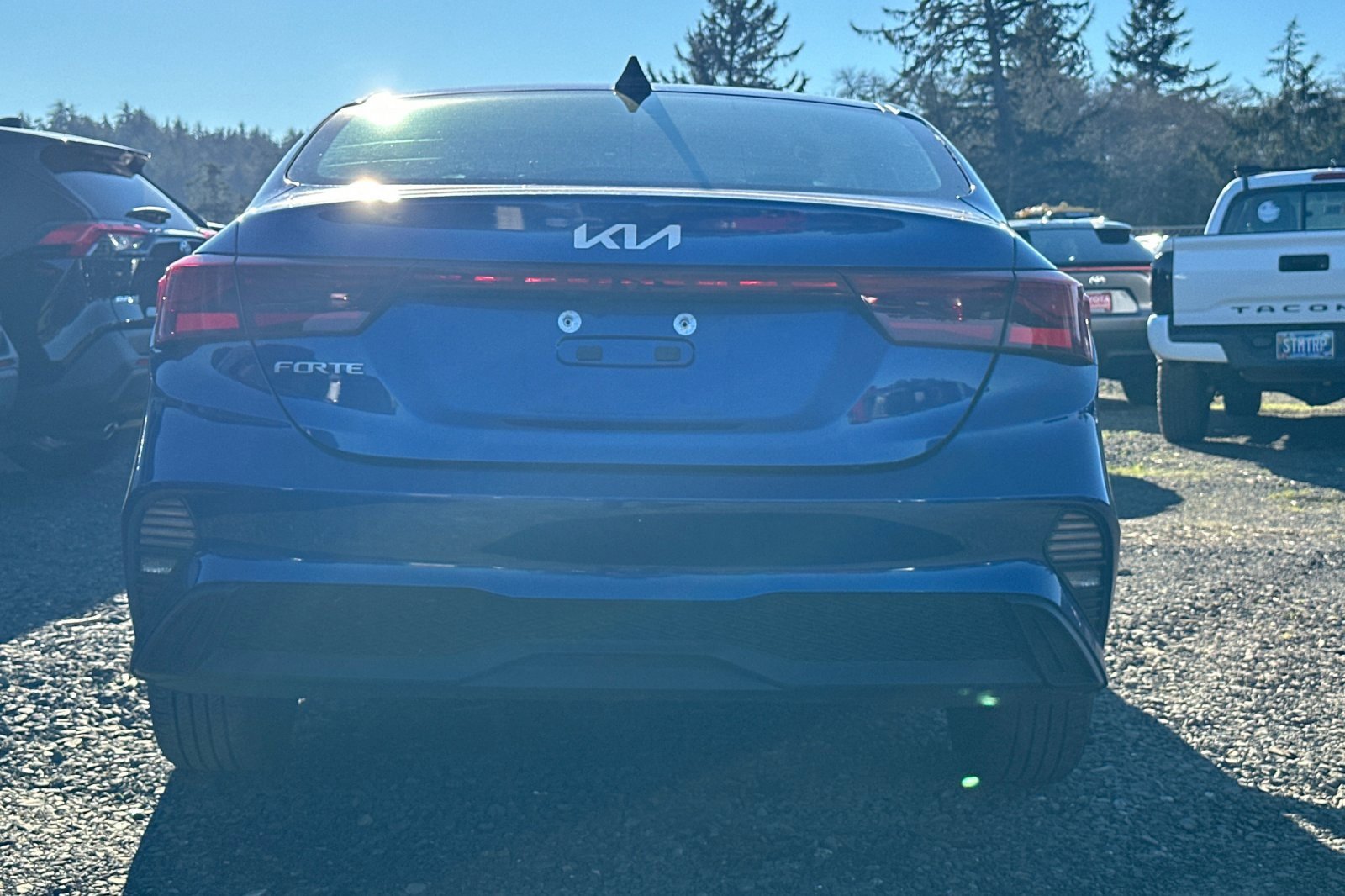 Used 2024 Kia Forte LXS w/ LXS Technology Package image 5