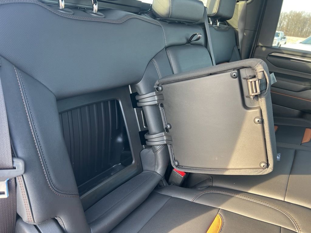 Used 2024 GMC Sierra 2500 AT4 w/ AT4 Premium Plus Package image 40