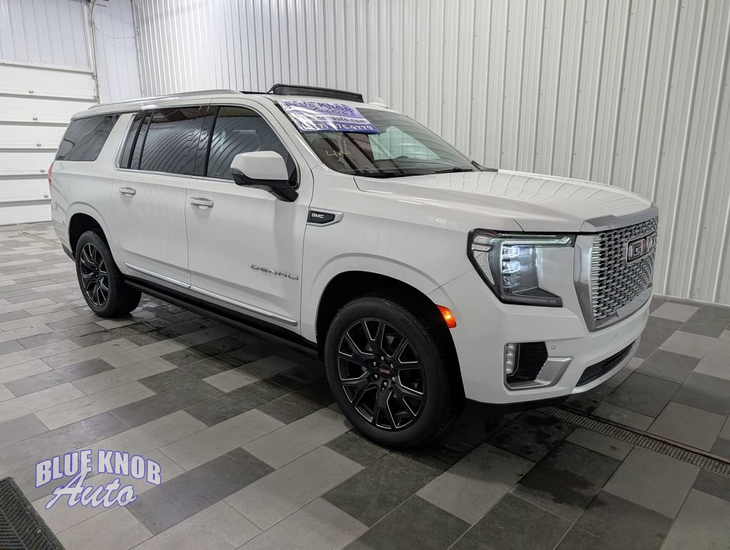 Used 2024 GMC Yukon XL Denali AWD/4WD image 5