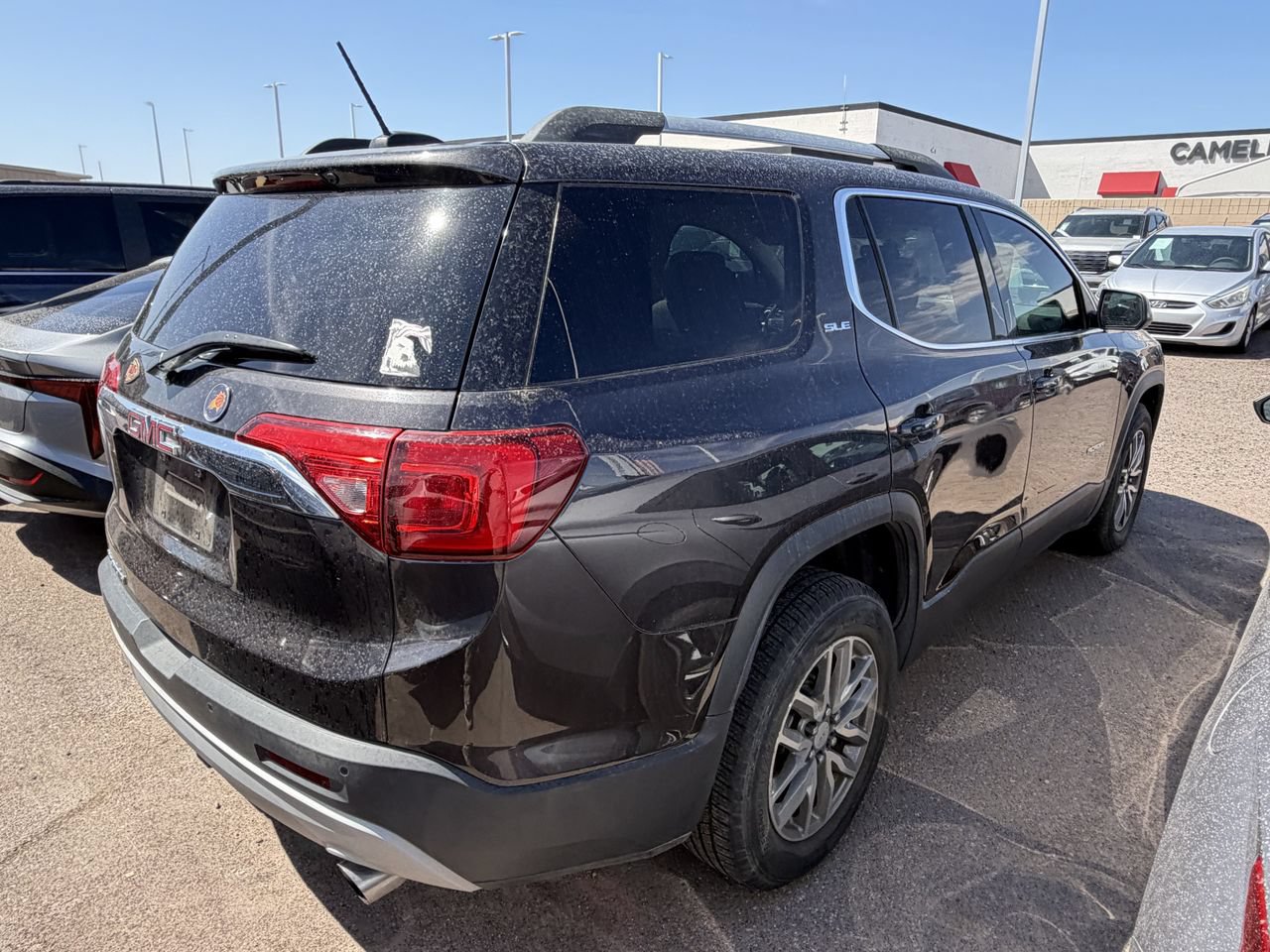 Used 2018 GMC Acadia SLE w/ Driver Alert Package I FWD image 9