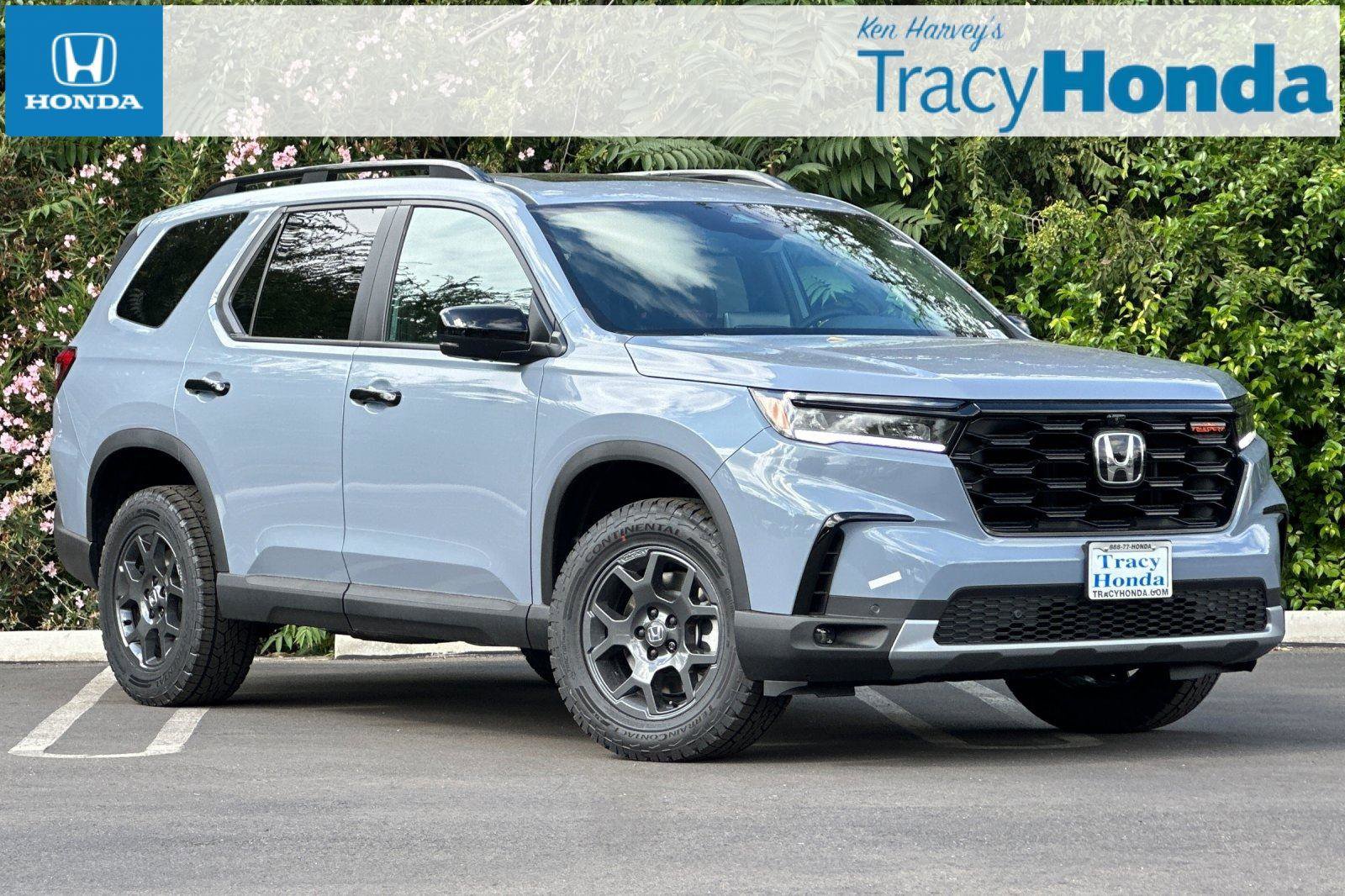New 2025 Honda Pilot TrailSport